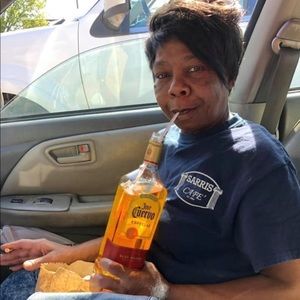 Meet your Posher, Paulina